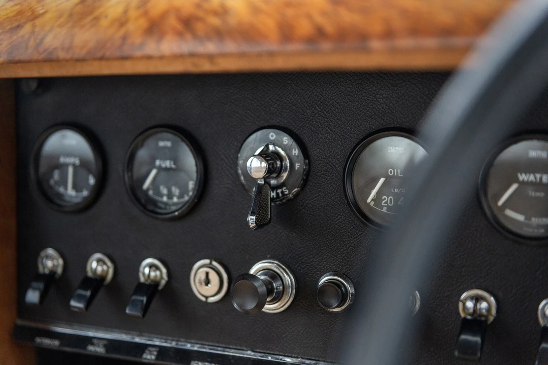 1969 Daimler - Image 28 of 30