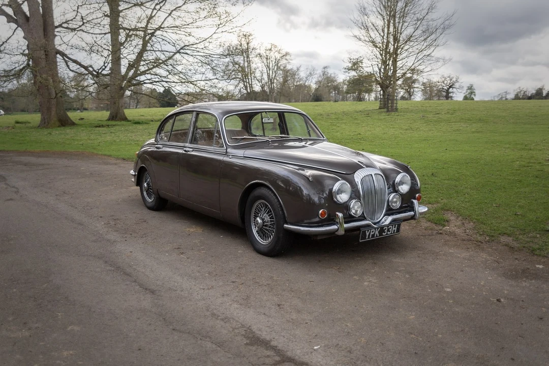 1969 Daimler - Image 2 of 30