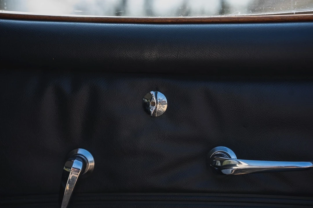 1969 Daimler - Image 26 of 30
