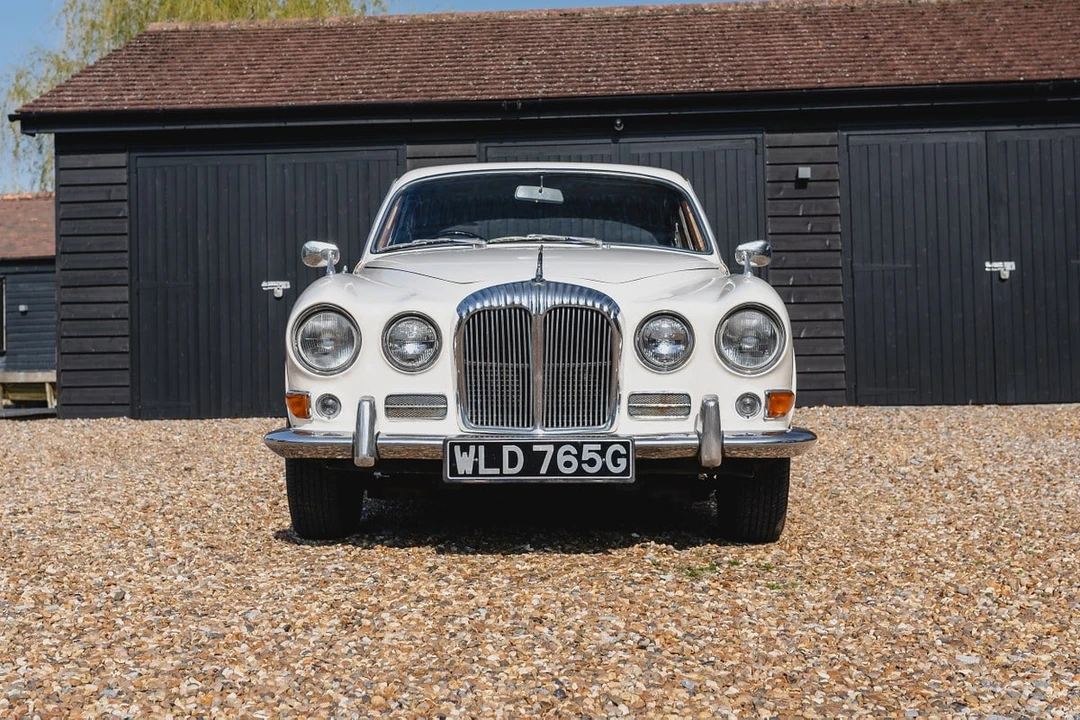 1969 Daimler - Image 3 of 30