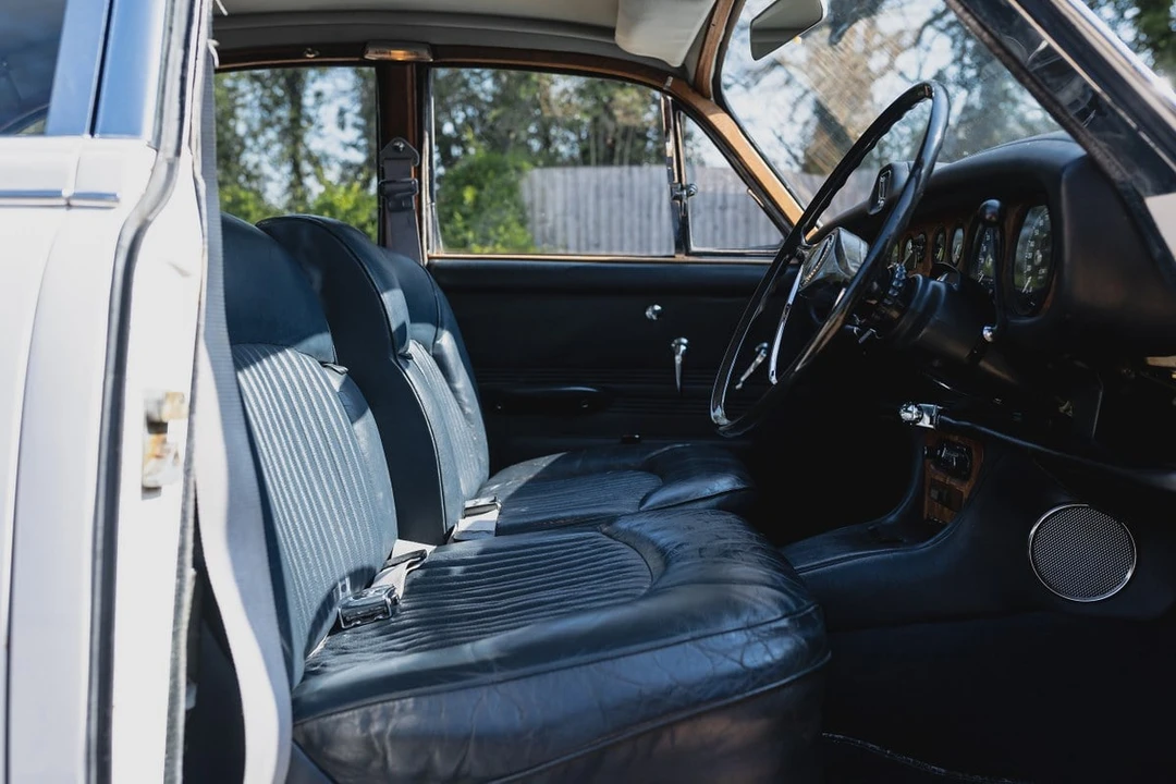 1969 Daimler - Image 18 of 30