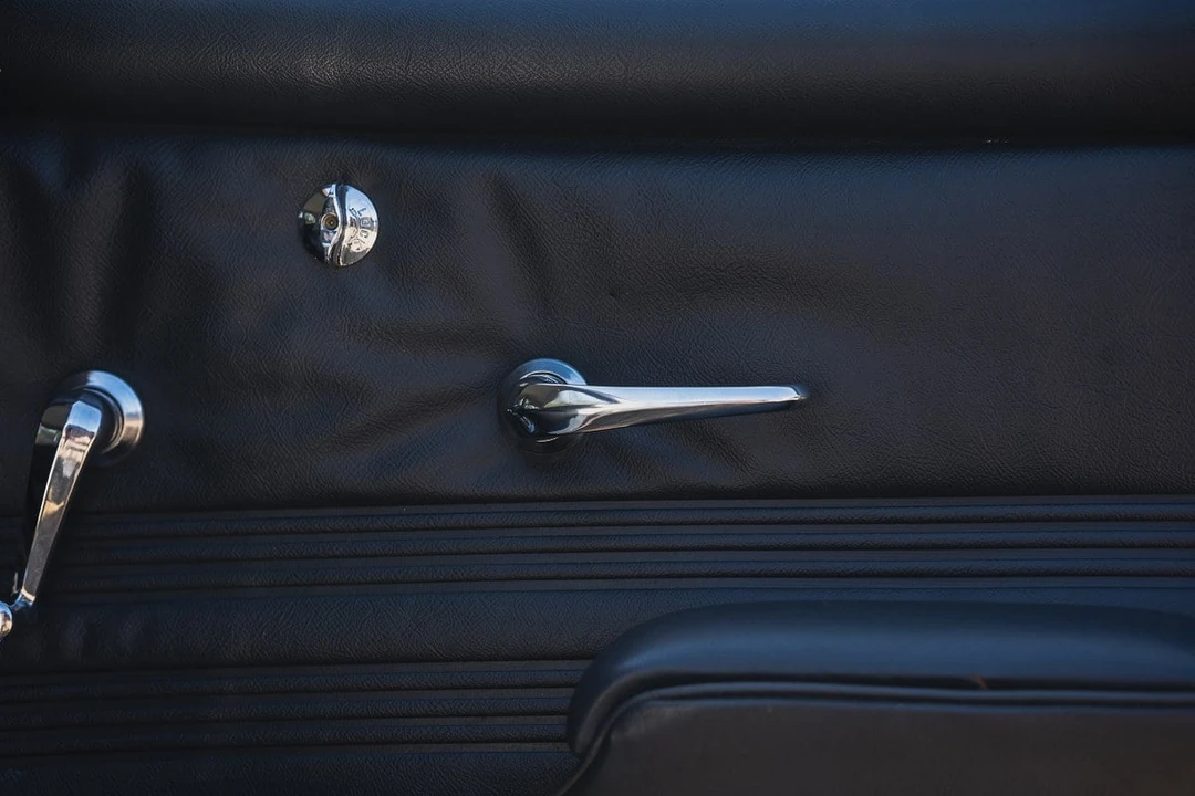 1969 Daimler - Image 24 of 30