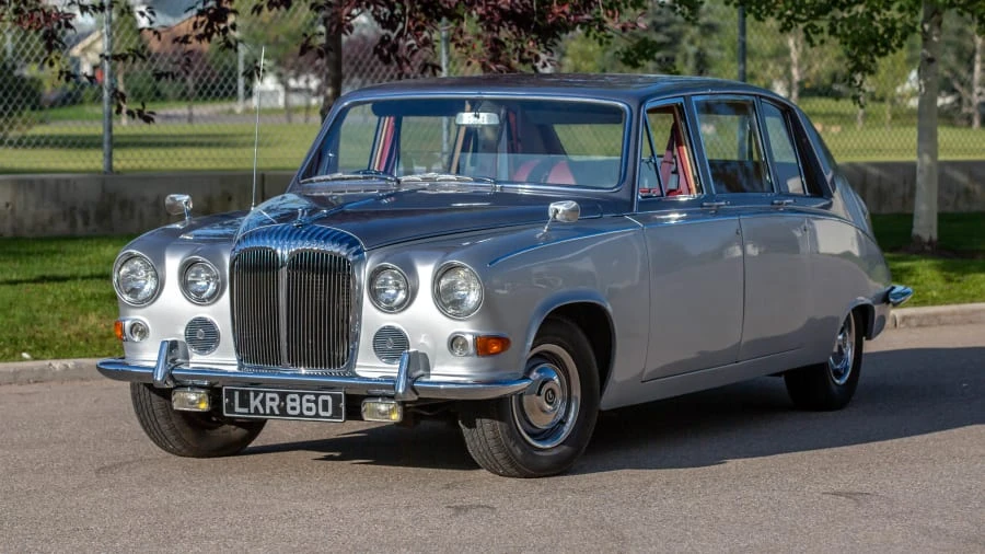 1969 Daimler - Image 12 of 20