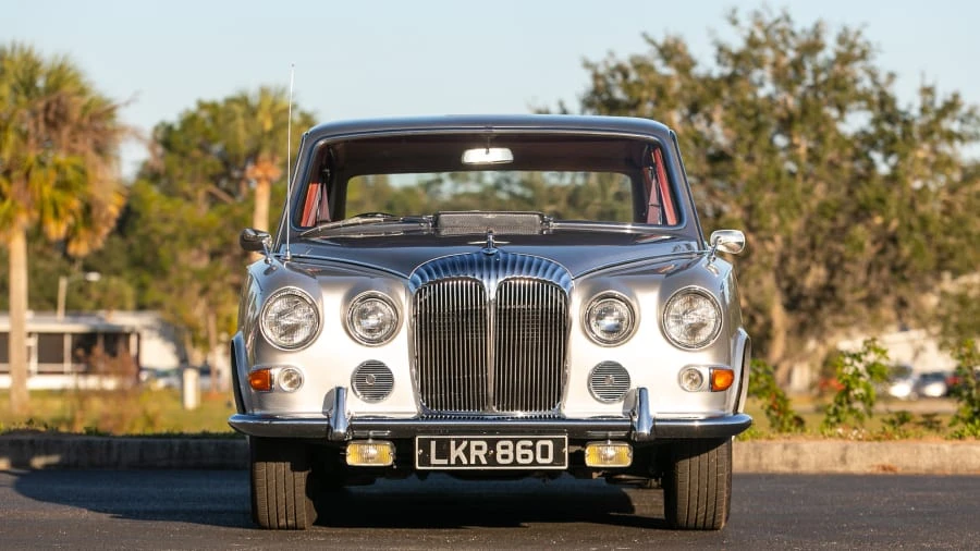 1969 Daimler - Image 4 of 16