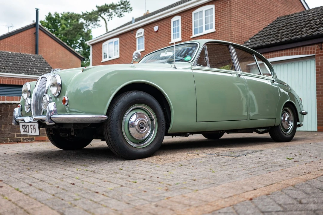 1969 Daimler SP250 - Image 19 of 30