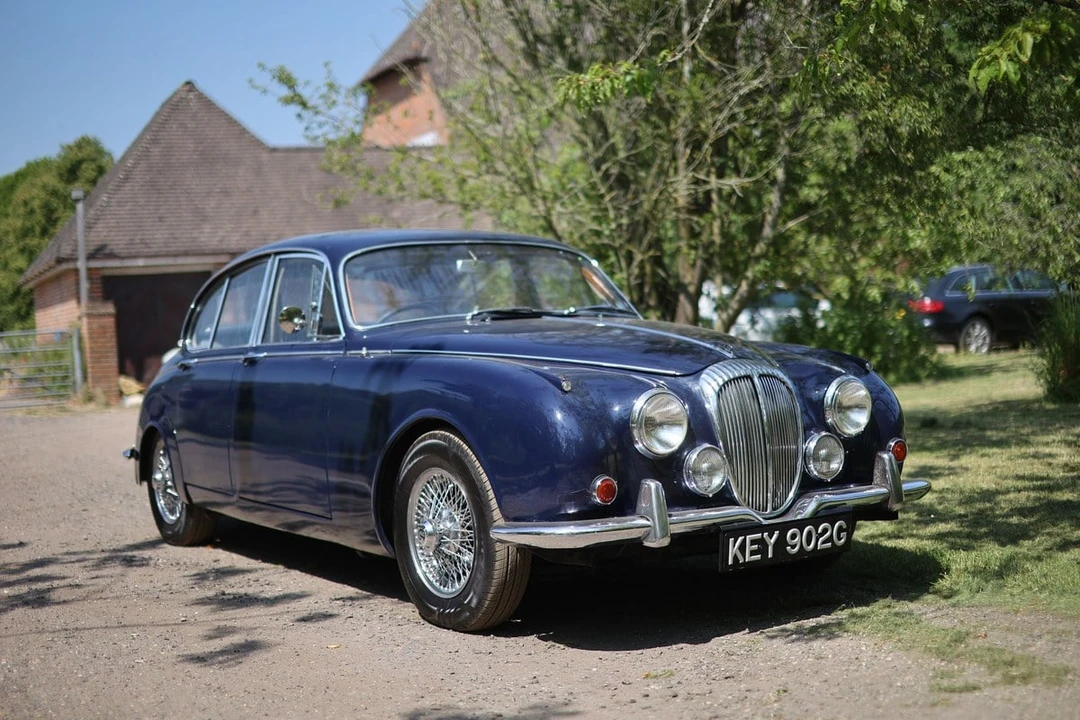 1969 Daimler - Image 26 of 30