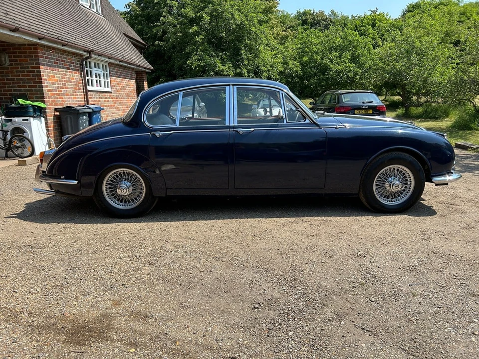 1969 Daimler - Image 25 of 30