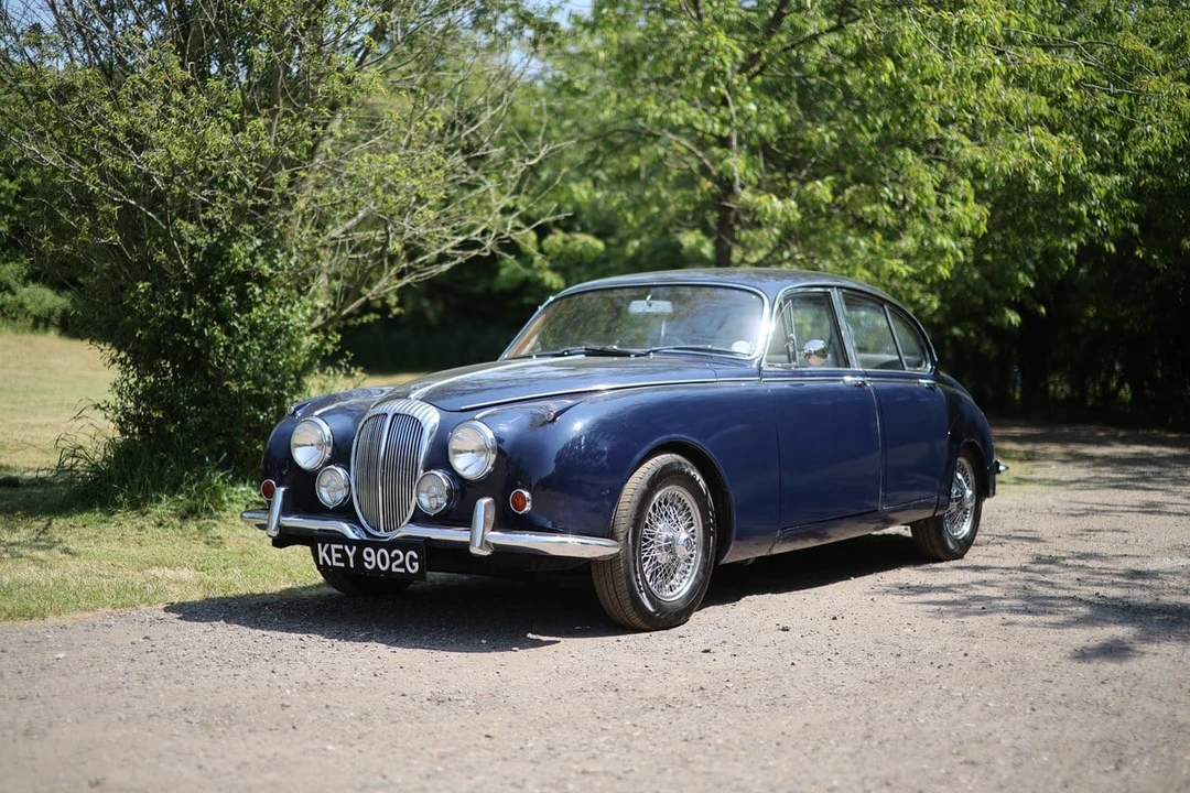 1969 Daimler - Image 2 of 30
