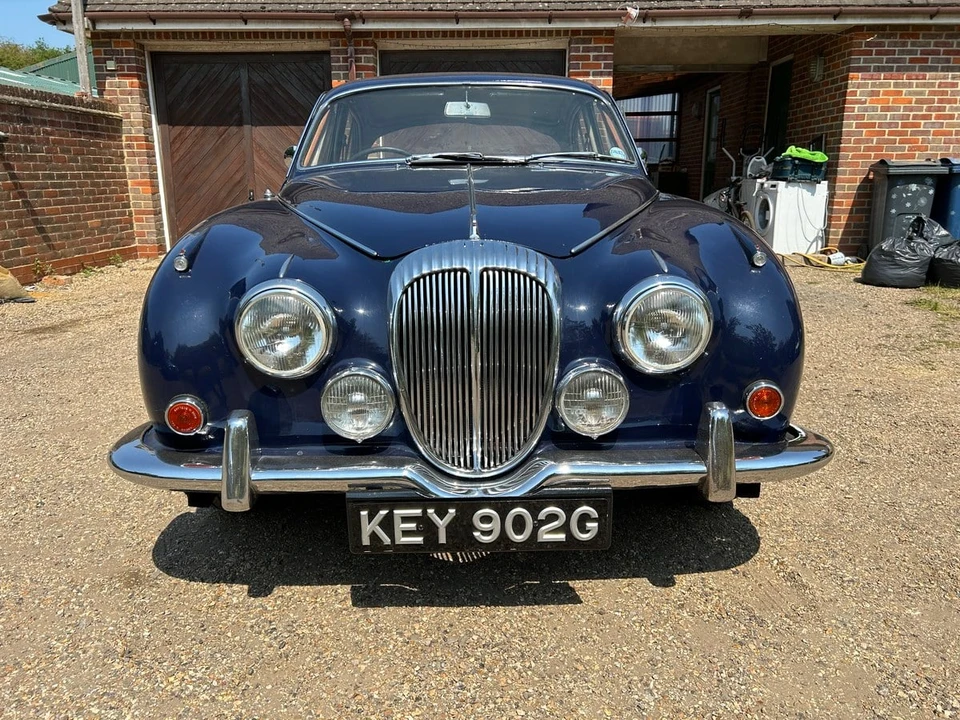 1969 Daimler - Image 27 of 30