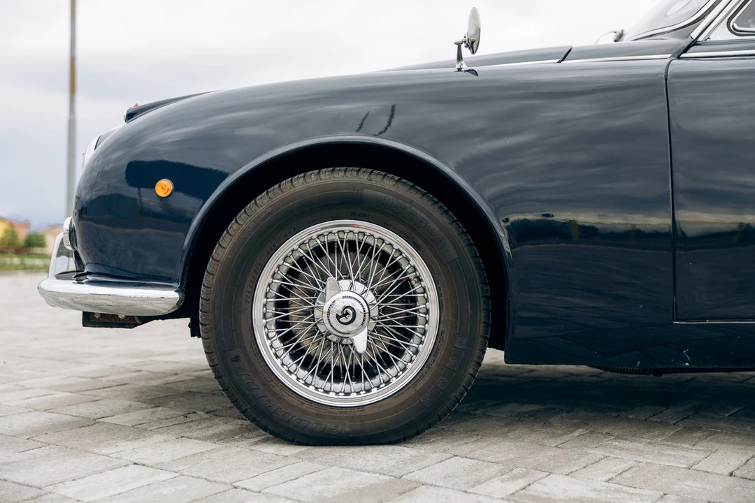 1969 Daimler - Image 16 of 30