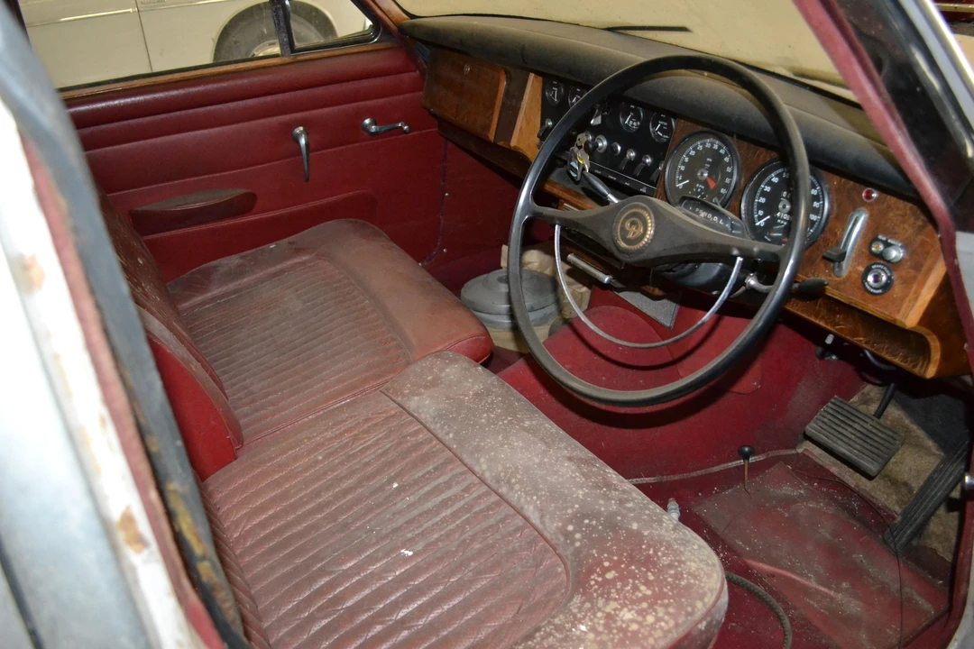 1969 Daimler - Image 3 of 3