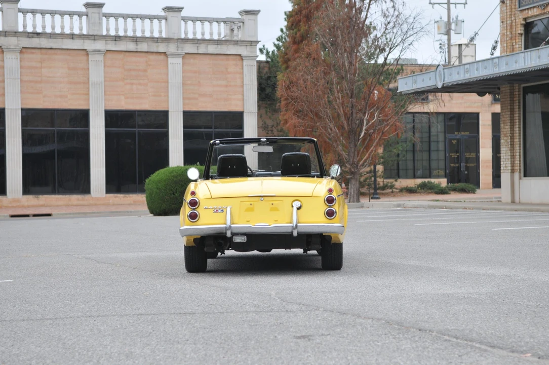 1969 Nissan Datsun Sports - Image 9 of 31