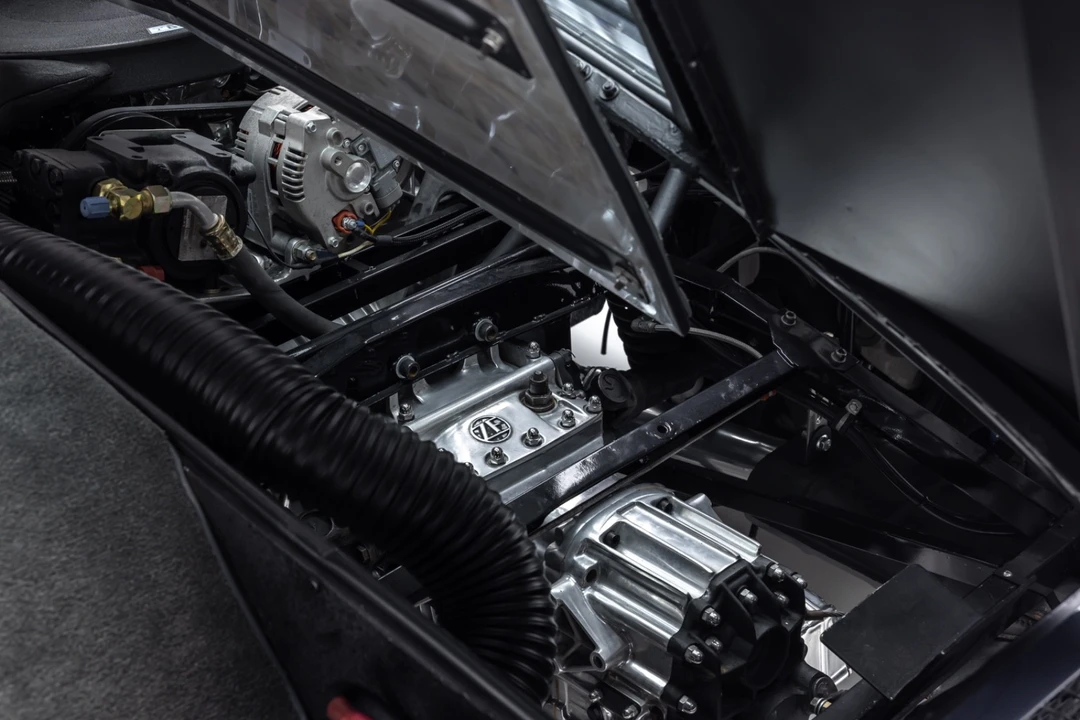 1969 DeTomaso Mangusta - Image 9 of 31