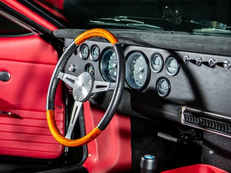 1969 DeTomaso Mangusta - Image 13 of 31
