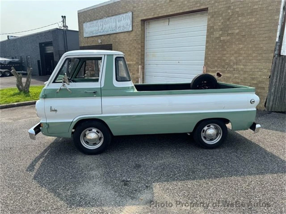 1969 Dodge A100 - Image 4 of 10