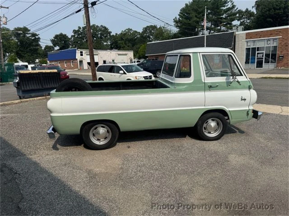 1969 Dodge A100 - Image 5 of 10