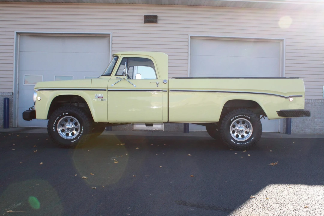 1969 Dodge A100 - Image 5 of 31