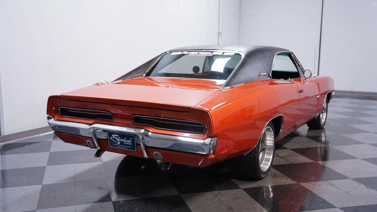 1969 Dodge Charger Hemi 2nd Gen - Image 11 of 12