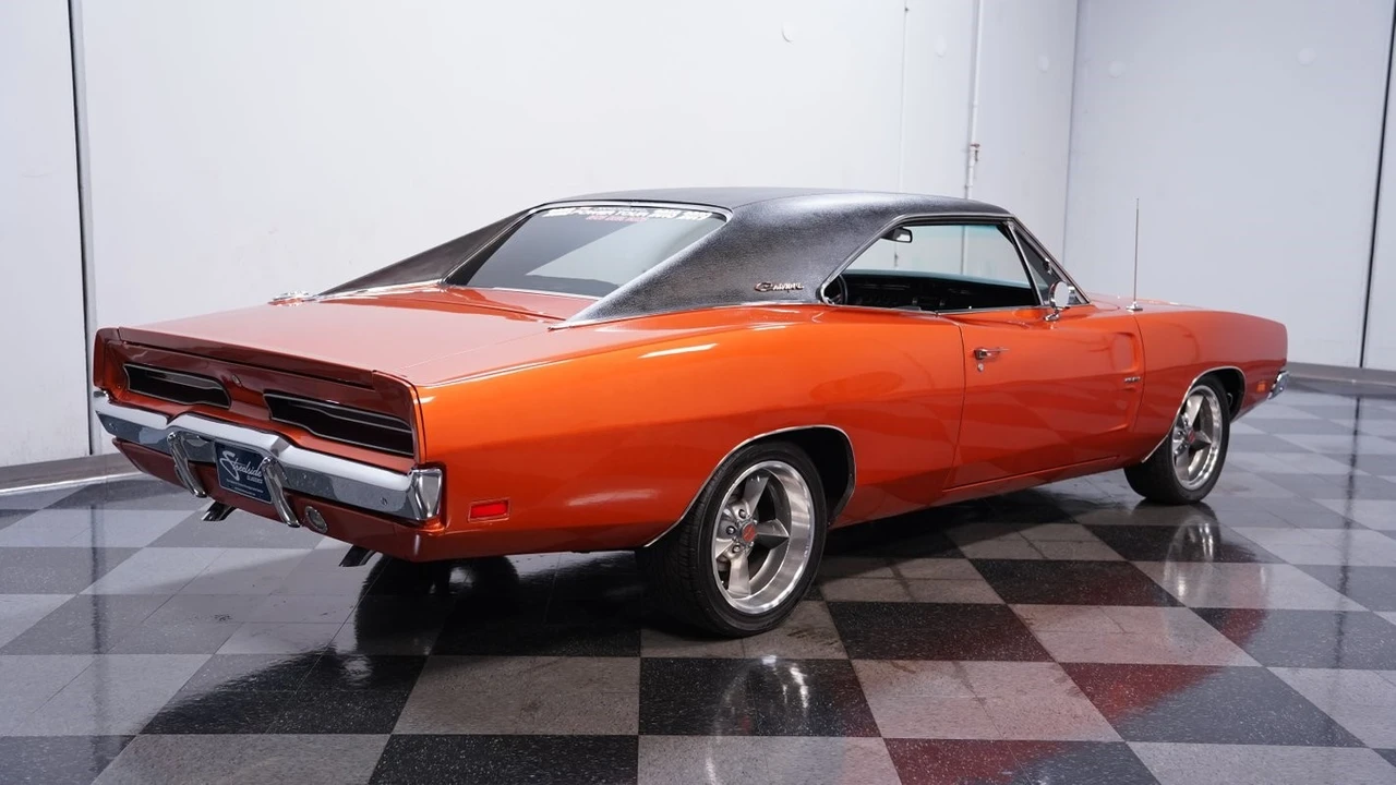 1969 Dodge Charger Hemi 2nd Gen - Image 12 of 12