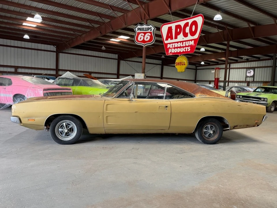 1969 Dodge Charger 2nd Gen - Image 4 of 31