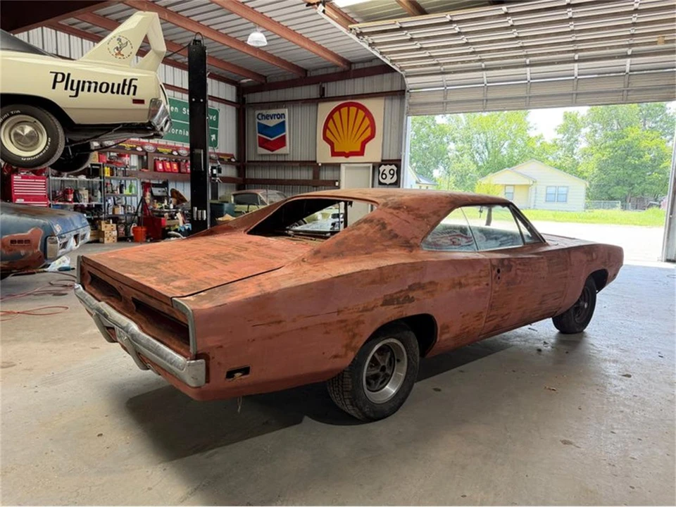 1969 Dodge Charger 2nd Gen - Image 3 of 31