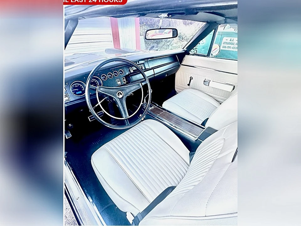1969 Dodge Coronet - Image 18 of 31
