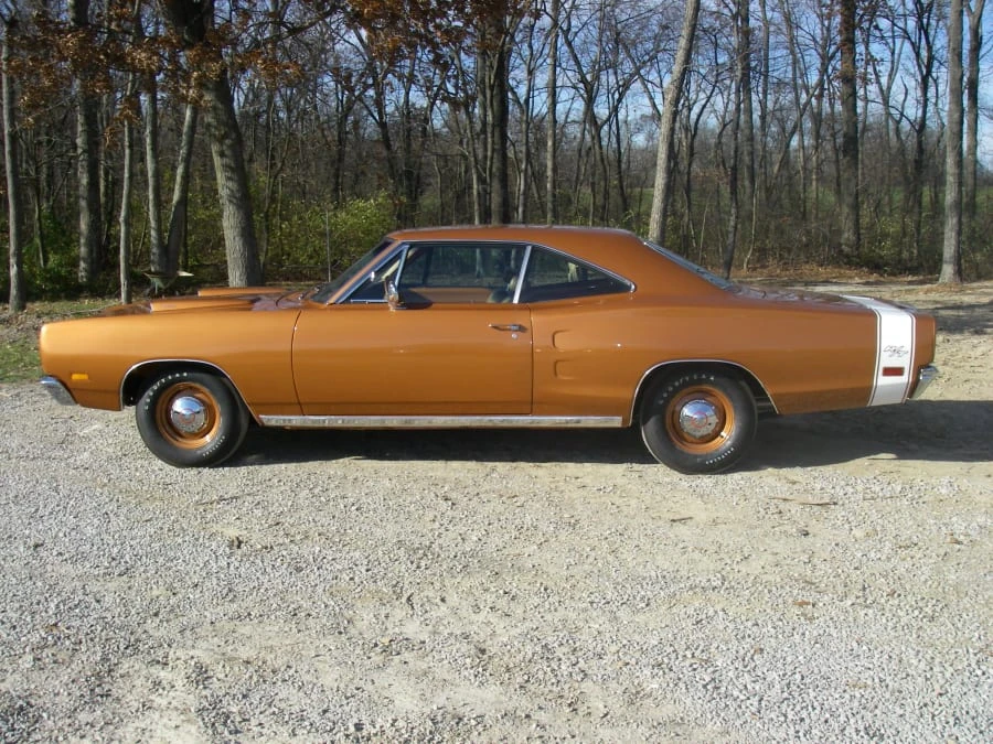 1969 Dodge Coronet 4th Gen - Image 2 of 8