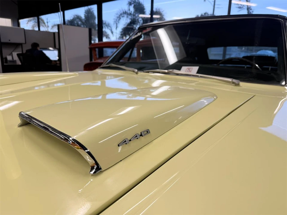 1969 Dodge Coronet R/T 4th Gen - Image 12 of 13