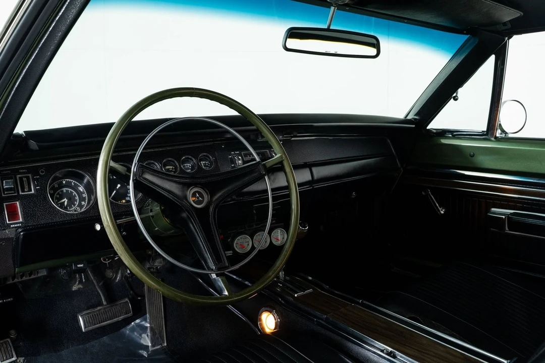 1969 Dodge Super Bee - Image 2 of 21