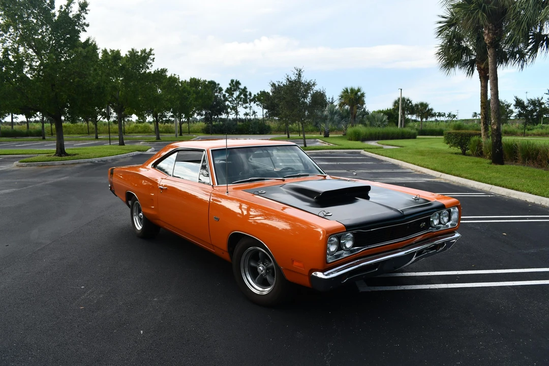 1969 Dodge Super Bee - Image 2 of 31