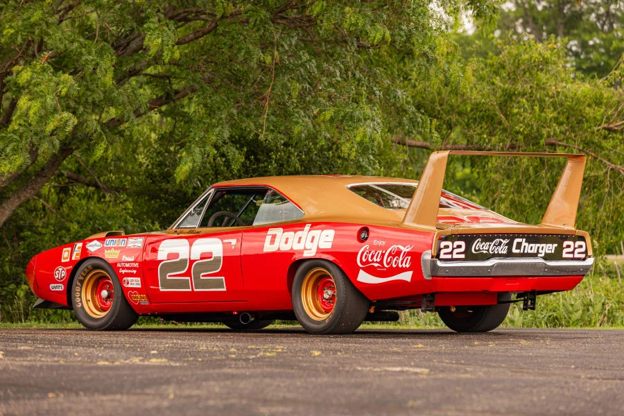 1969 Dodge Charger Hemi 2nd Gen - Image 15 of 31
