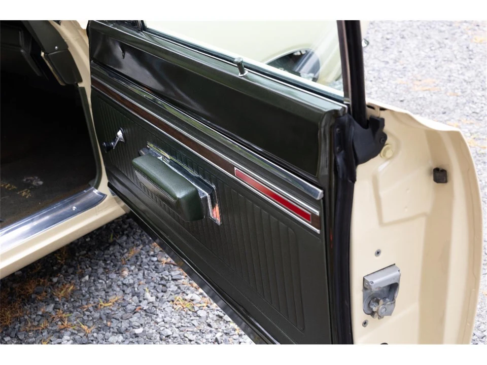 1969 Dodge Super Bee - Image 25 of 31