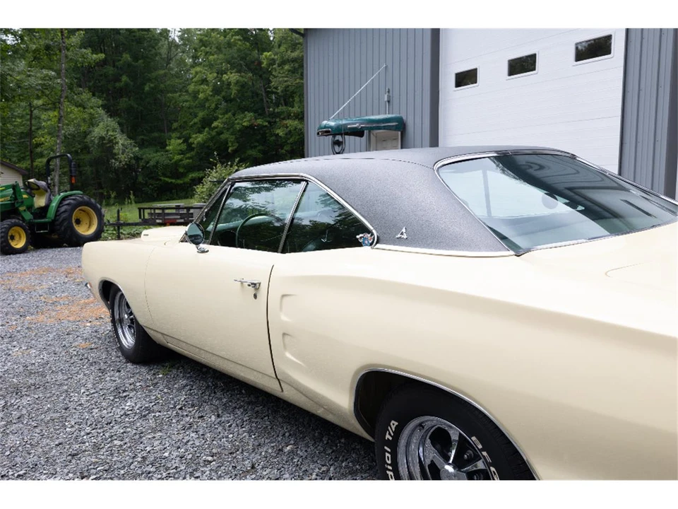 1969 Dodge Super Bee - Image 18 of 31