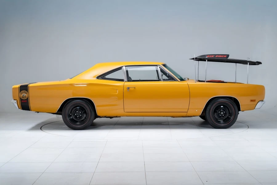 1969 Dodge Super Bee - Image 2 of 31