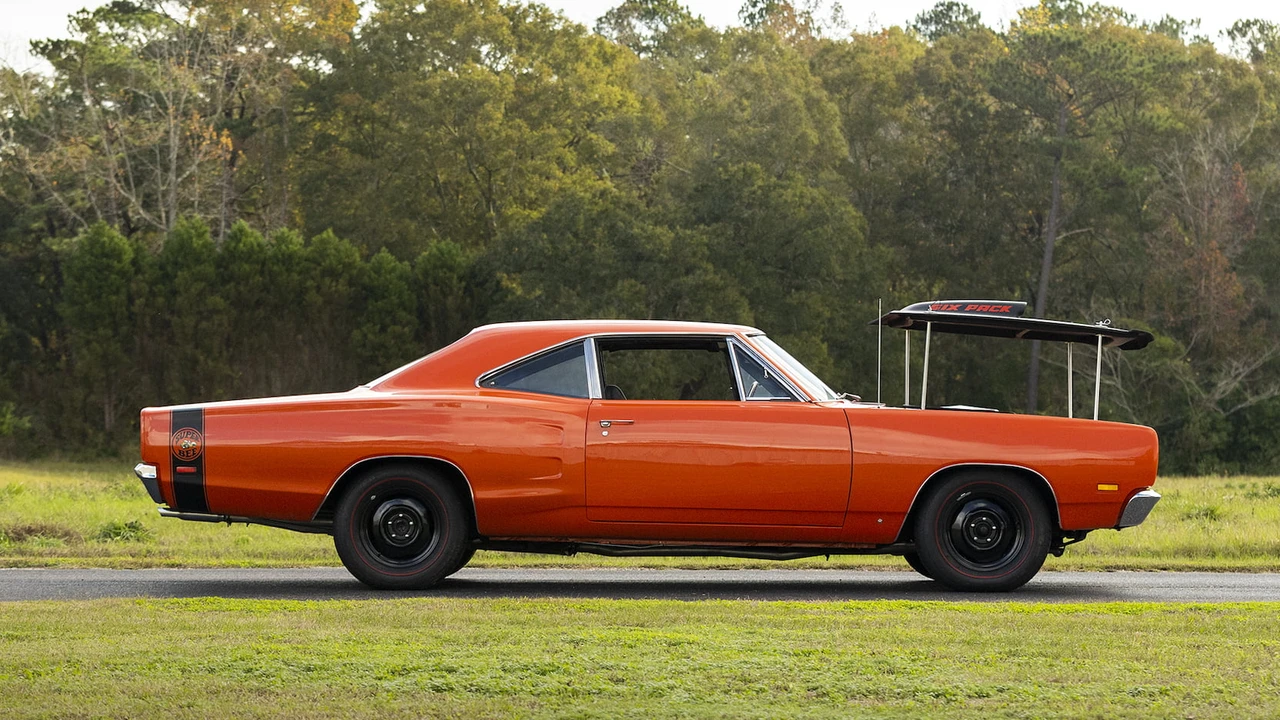 1969 Dodge Super Bee - Image 9 of 31