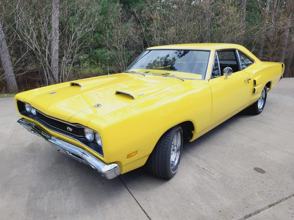 1969 Dodge Super Bee - Image 2 of 31