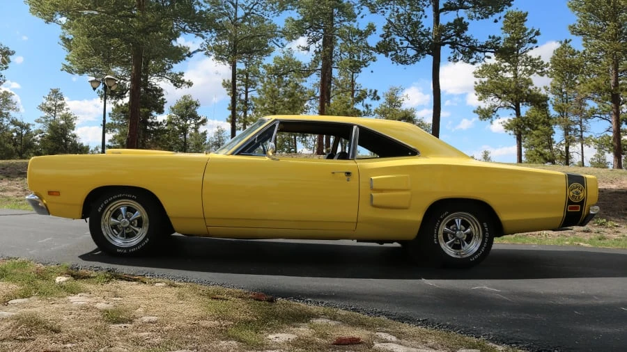 1969 Dodge Super Bee - Image 2 of 31