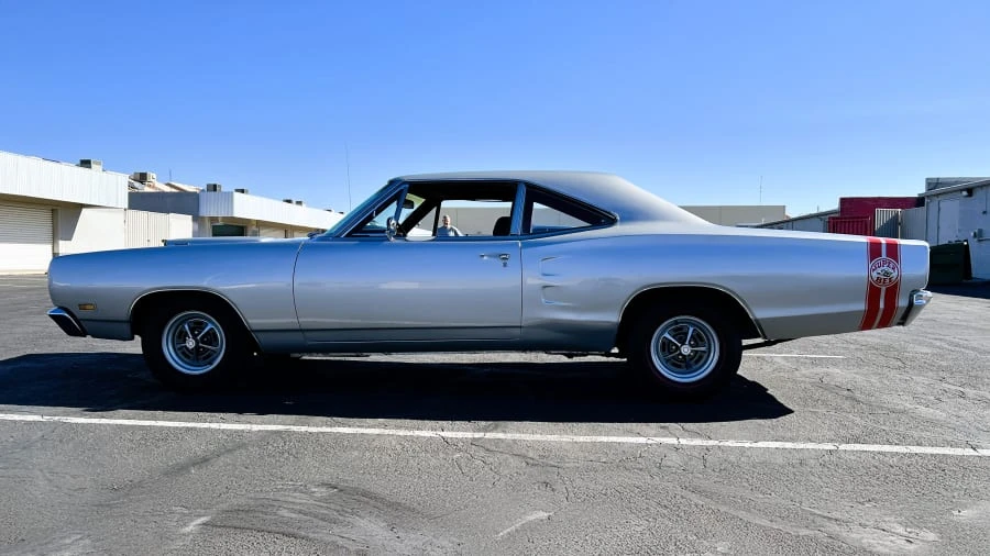1969 Dodge Super Bee - Image 2 of 19