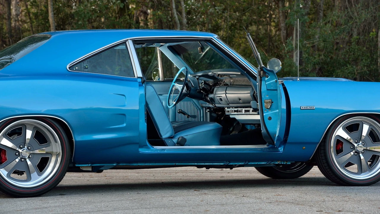 1969 Dodge Super Bee - Image 17 of 31