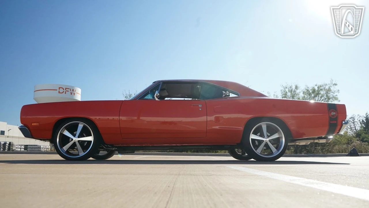 1969 Dodge Super Bee - Image 8 of 12