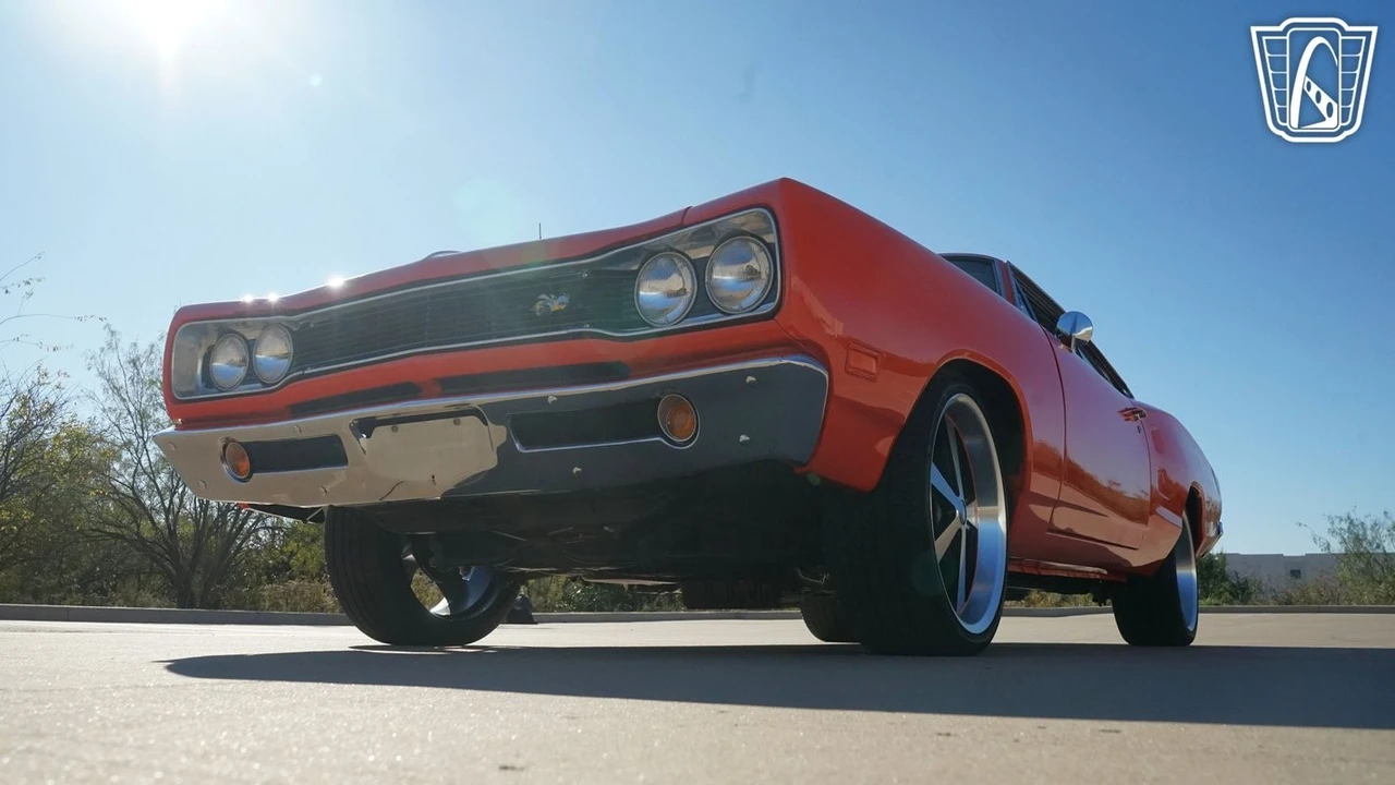1969 Dodge Super Bee - Image 4 of 12