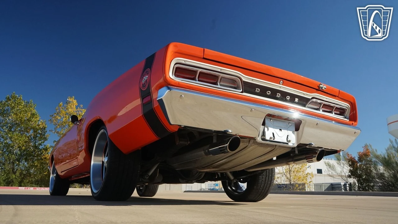 1969 Dodge Super Bee - Image 11 of 12