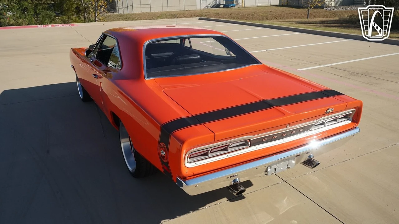 1969 Dodge Super Bee - Image 9 of 12