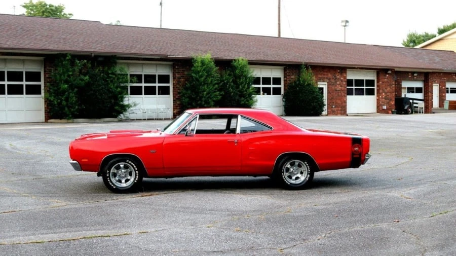 1969 Dodge Super Bee - Image 2 of 12