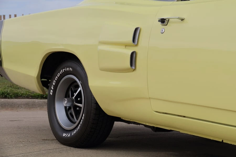 1969 Dodge Super Bee - Image 17 of 31