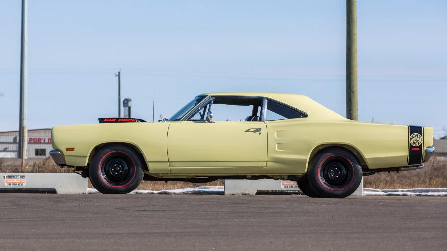 1969 Dodge Super Bee - Image 2 of 12