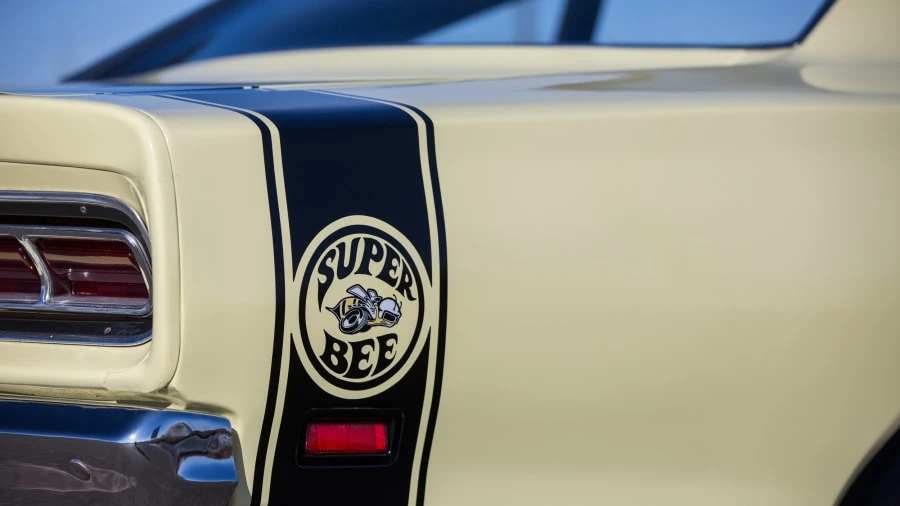 1969 Dodge Super Bee - Image 9 of 12