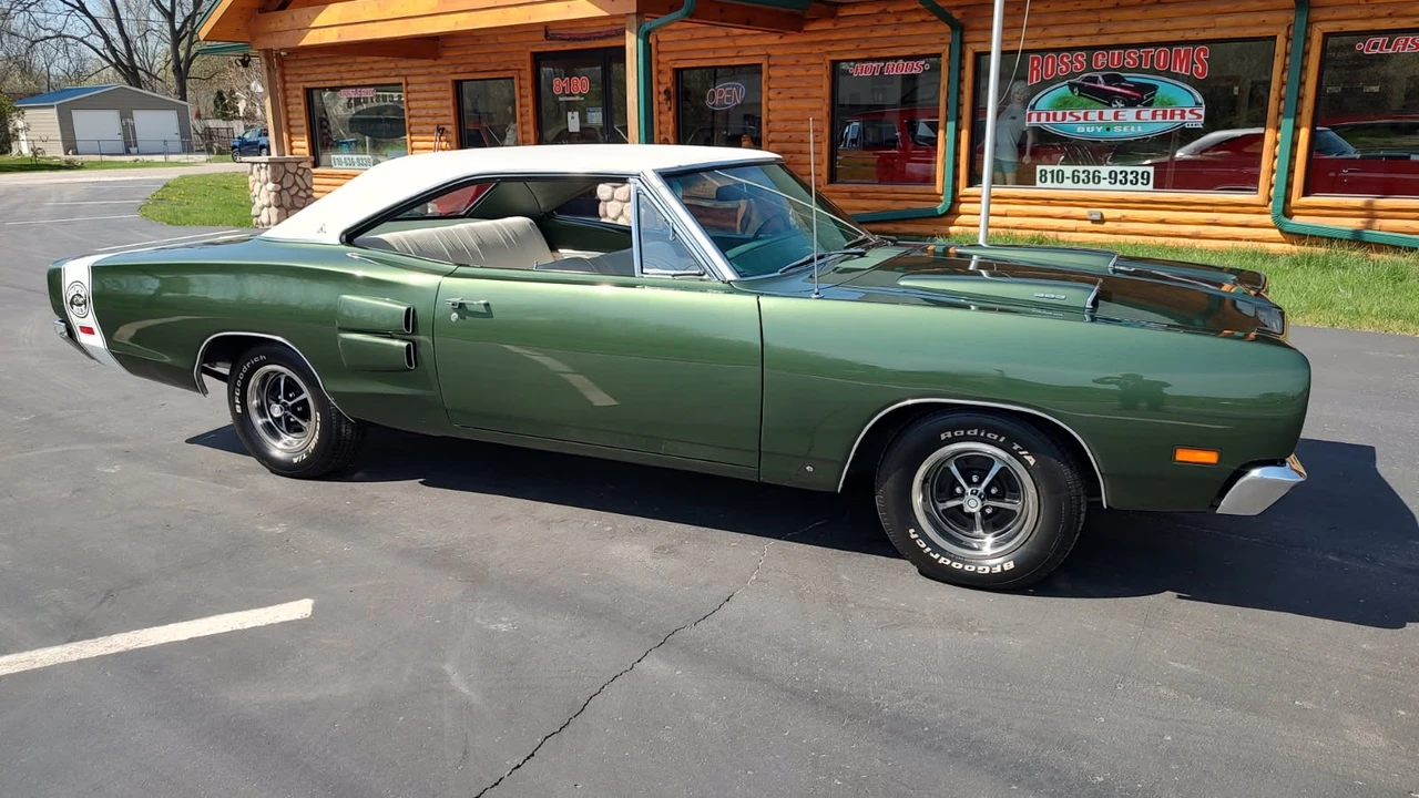 1969 Dodge Coronet Super Bee 4th Gen - Image 25 of 31