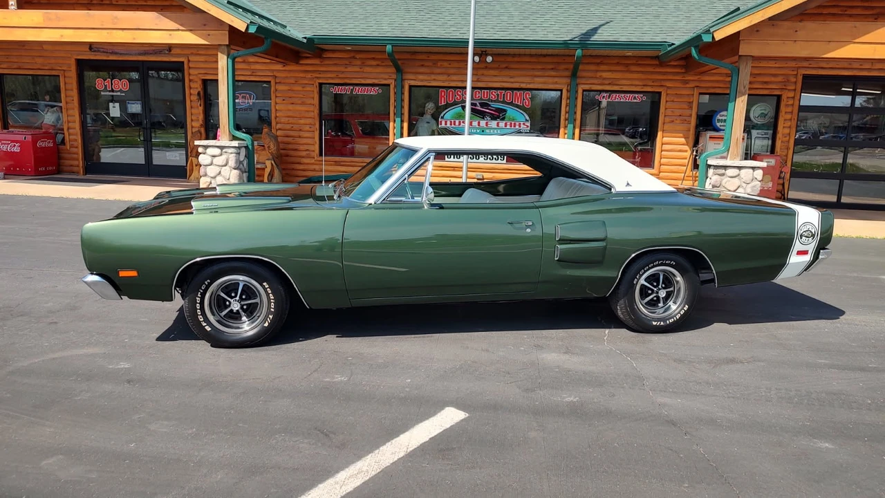 1969 Dodge Coronet Super Bee 4th Gen - Image 8 of 31