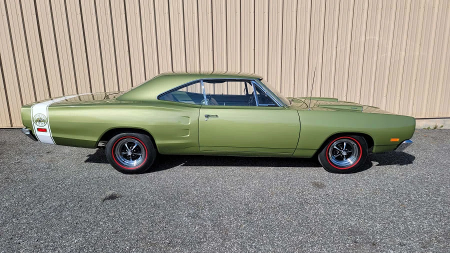 1969 Dodge Super Bee - Image 2 of 31